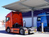 E-Lkw beim Laden