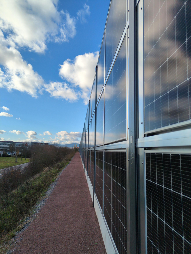 PV-Lärmwand