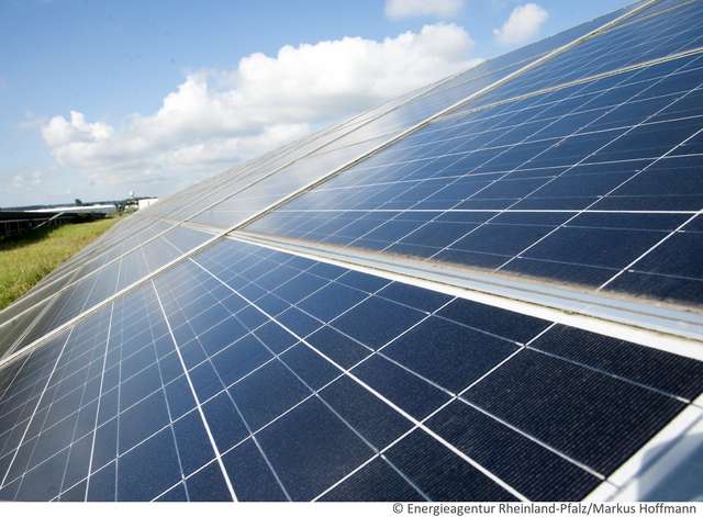 Das Bau- und Energienetzwerk Mittelrhein veranstaltet vom 08.März bis zum 05. April die Vortragsreihe "Solarstrom braucht das Land, mehr denn je!"