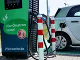 E-Auto beim Laden