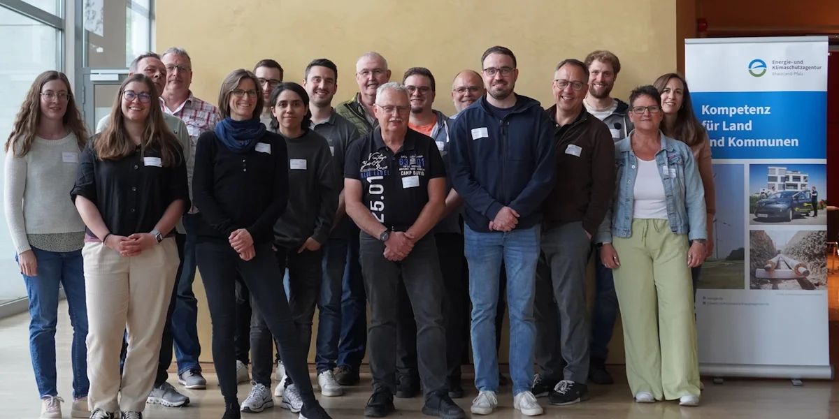 Gruppenfoto der Teilnehmenden