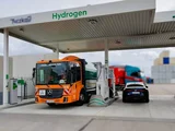 Das Foto zeigt eine Wasserstofftankstelle