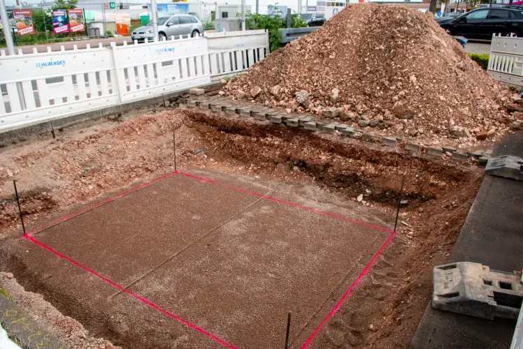 Errichtung Ladesäule-Markierung Traffofläche